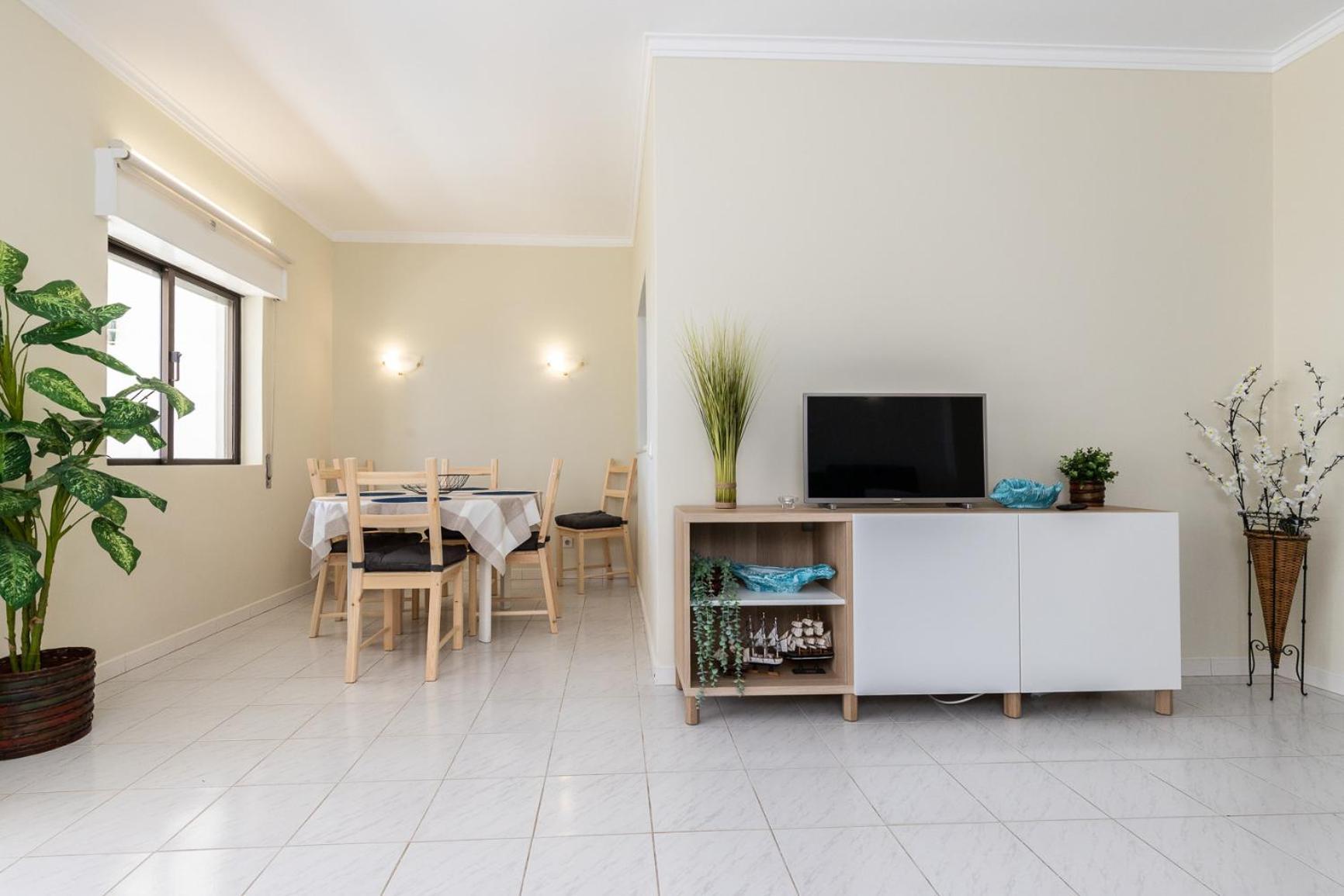 Superb Front Carteia Flat Apartment Quarteira