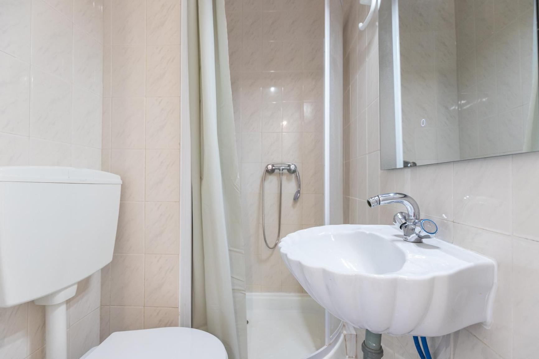 Superb Front Carteia Flat Quarteira