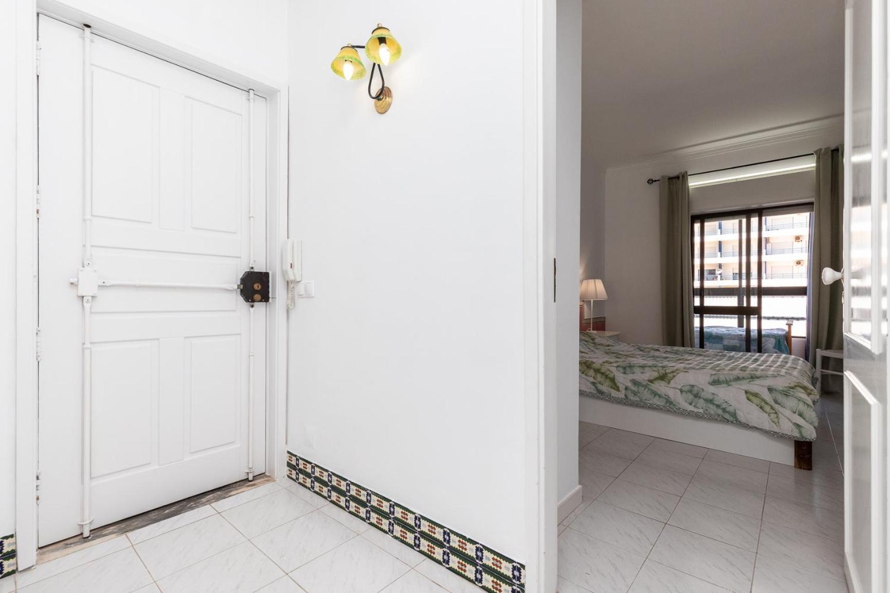 Superb Front Carteia Flat Apartment *