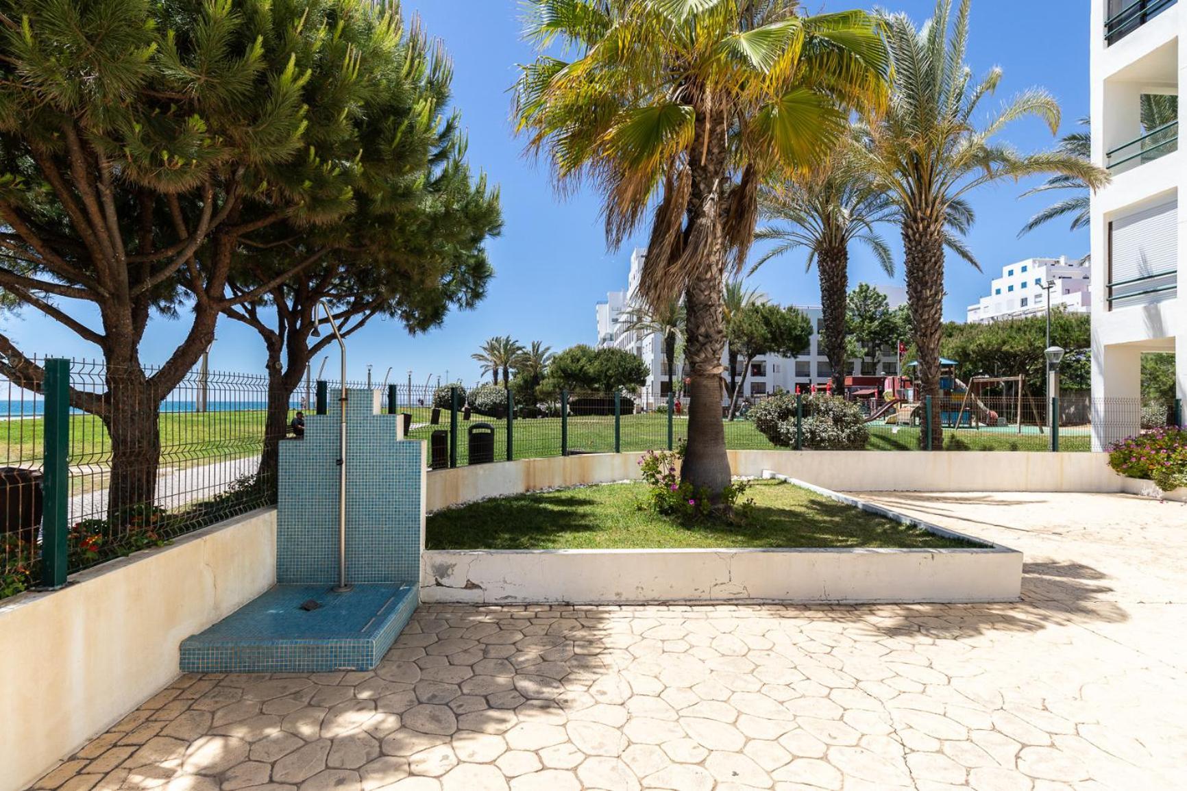 Apartment Superb Front Carteia Flat *