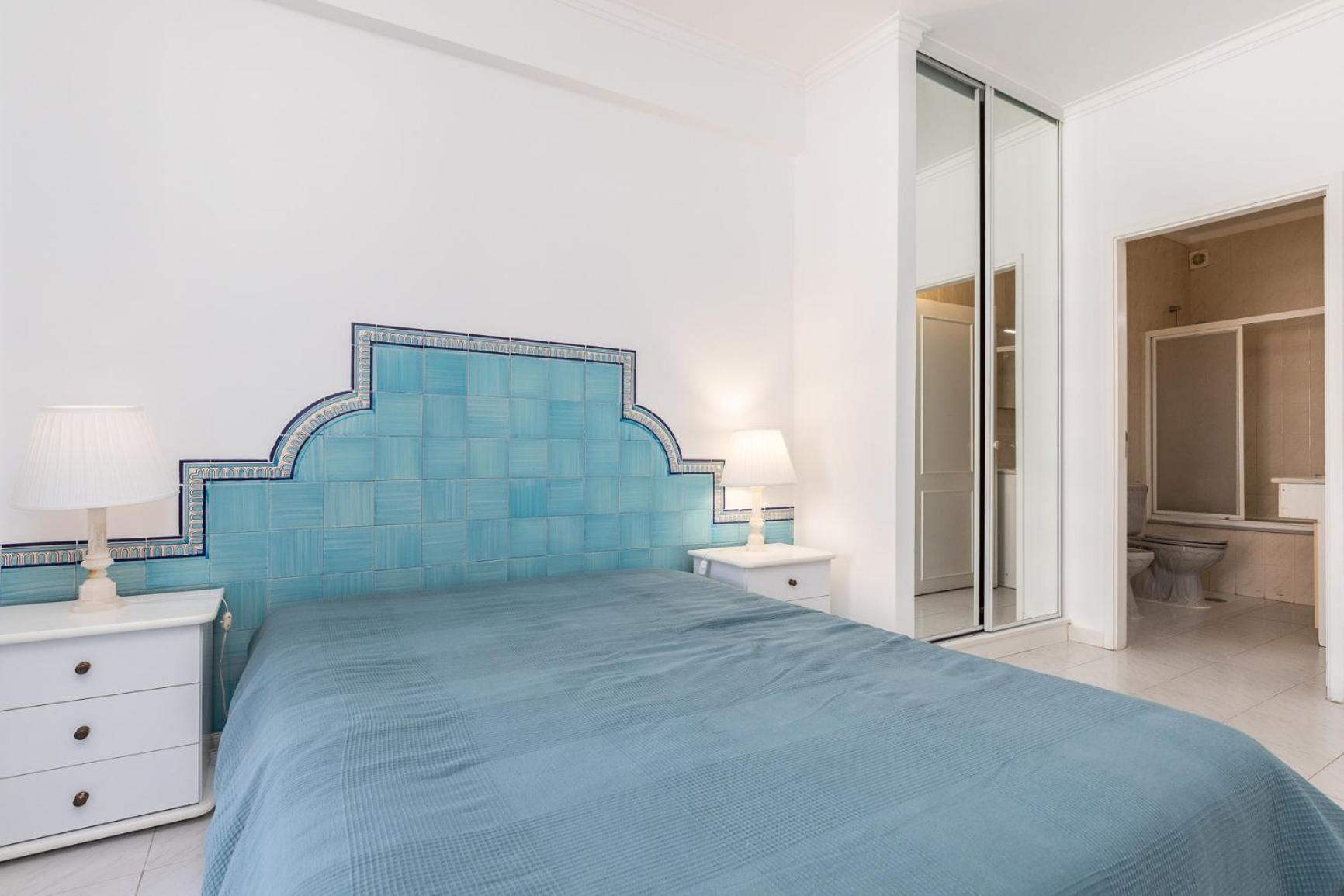 Superb Front Carteia Flat * Quarteira