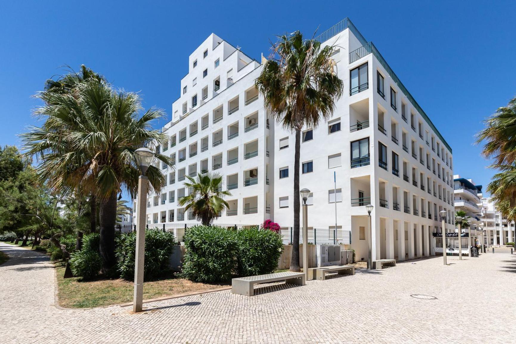 Apartment Superb Front Carteia Flat